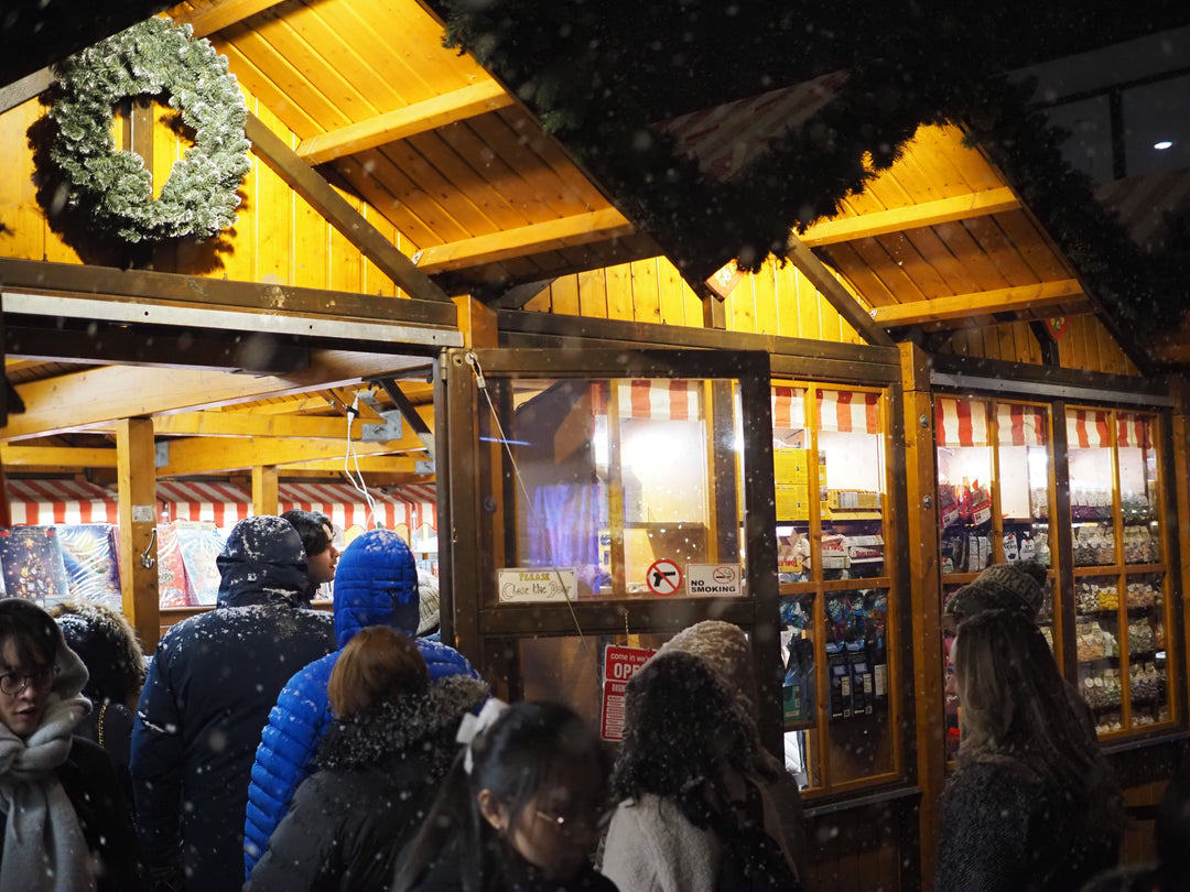 How to Host a German Christmas Market at Home