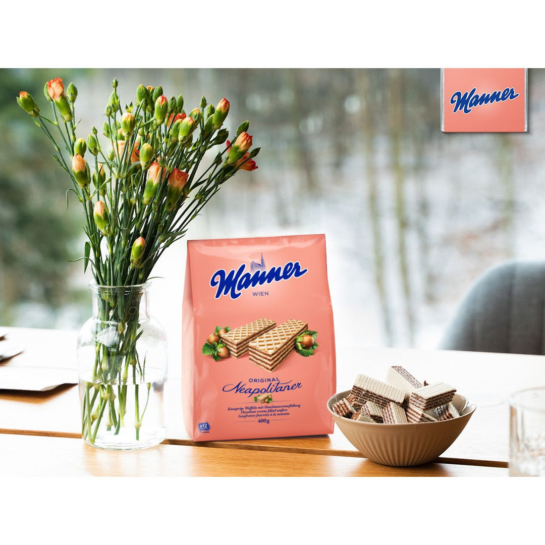 Manner Hazelnut Wafers