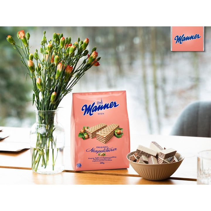 Manner Hazelnut Wafers