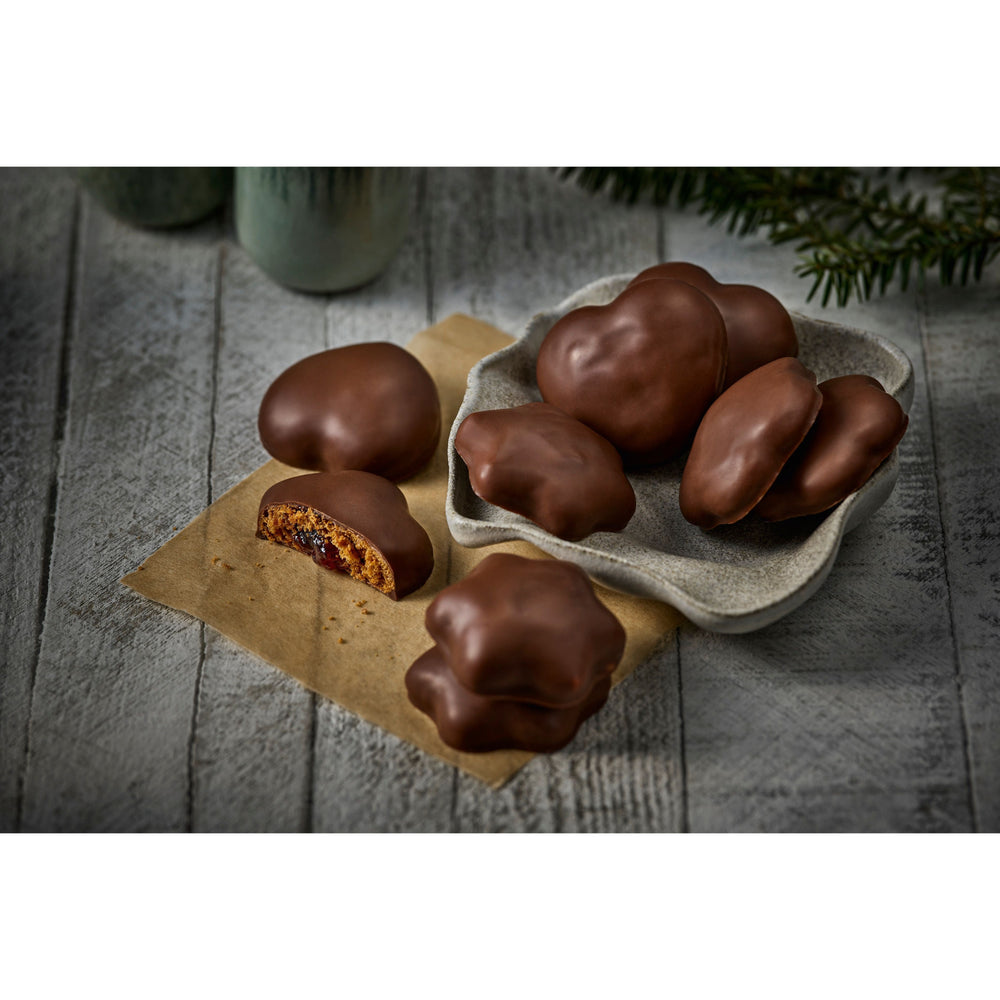 Lebkuchen Schmidt Chocolate Fruit Biscuits with Milk Chocolate and Cherry Filling — alternate product view 2