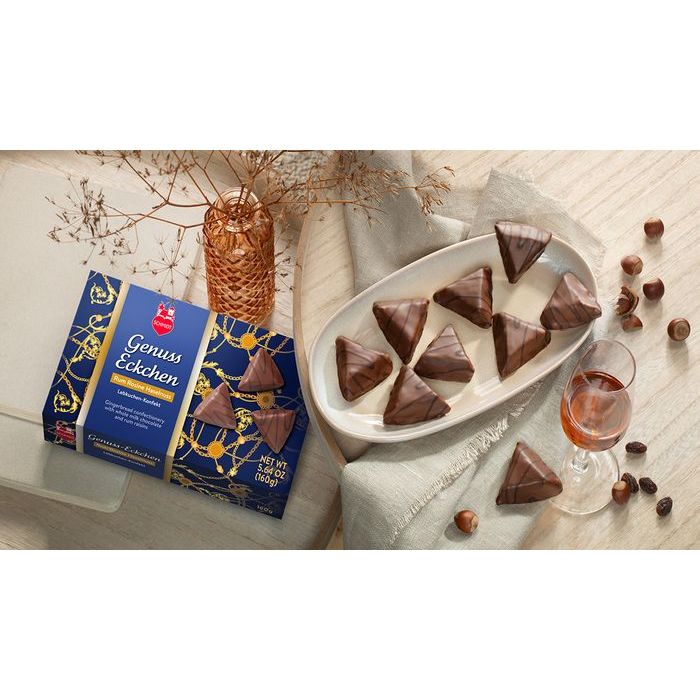 Lebkuchen Schmidt Enjoyment with Rum Raisins and Hazelnuts