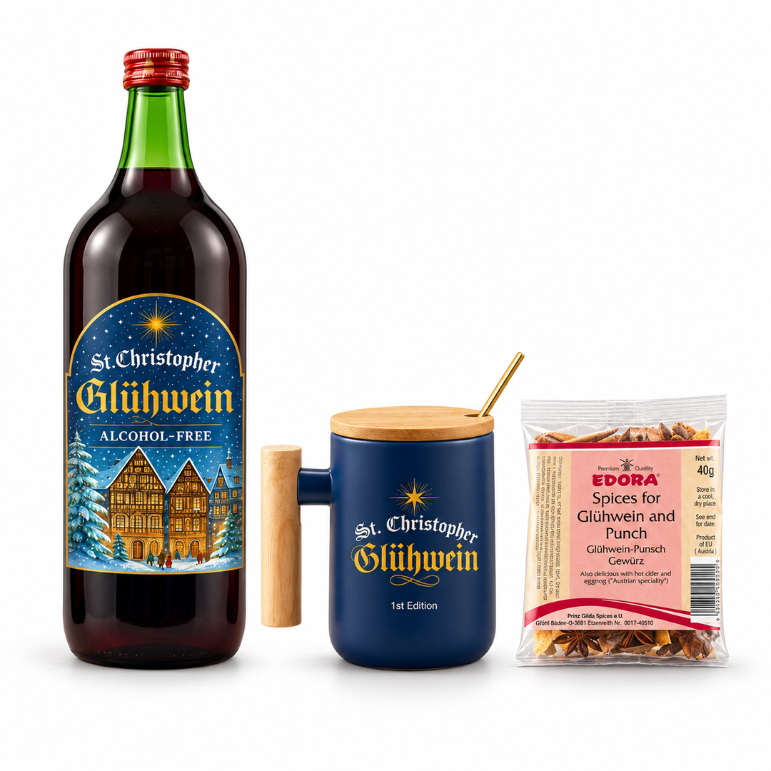 Glühwein Gathering Box with St. Christopher alcohol-free Glühwein, mug with spoon and Edora spice on white
